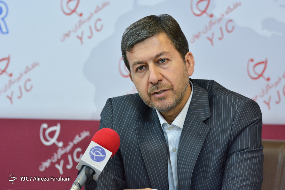 نوسازی ۱۲۱ هزار دستگاه از ناوگان تاکسیرانی فرسوده