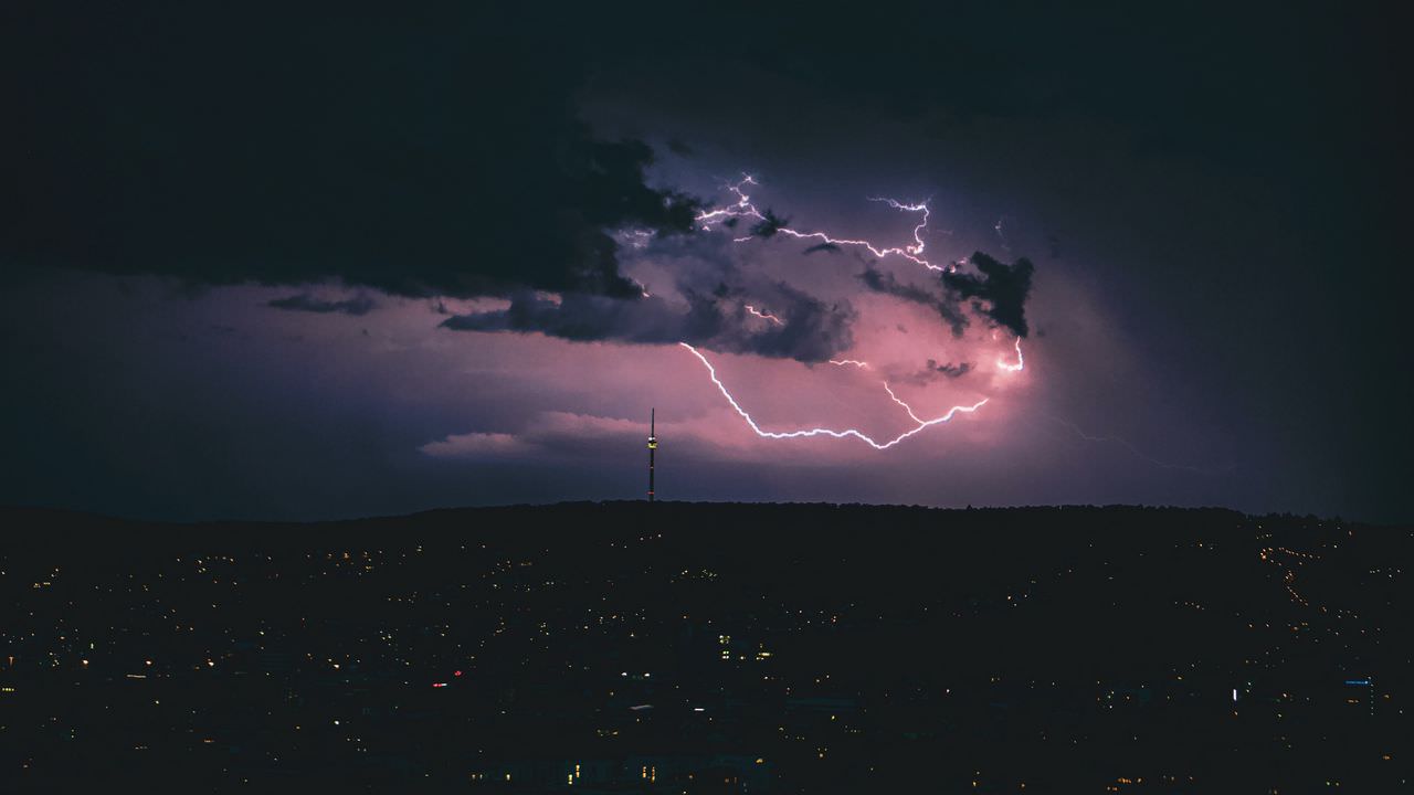 برترین تصاویر پس&zwnj;زمینه (۲۳ اردیبهشت)