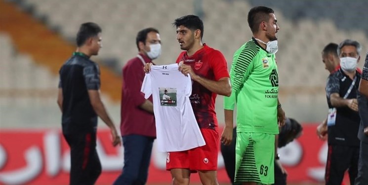 امام جمعه همدان از مهاجم تیم فوتبال پرسپولیس تجلیل کرد