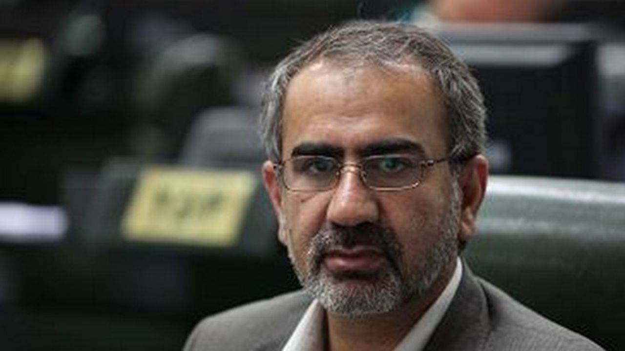 تصویب دو فوریت طرح تأمین قیر پیامد خوبی برای جامعه دارد