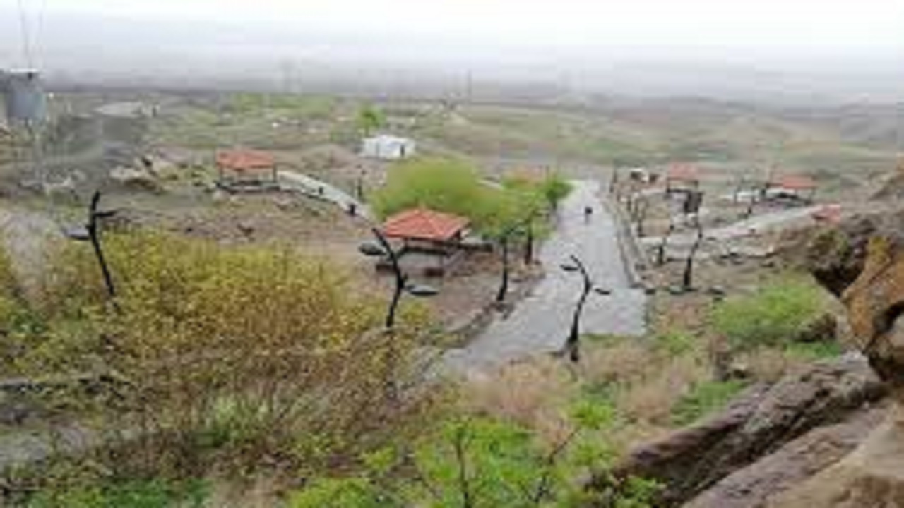 طرح گردشگری غار مزداوند، در سرخس کلید خورد