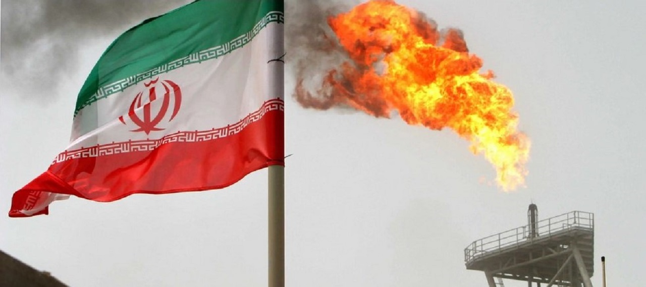 پیروزی بایدن می‌تواند نفت ایران را روانه بازارهای جهانی کند