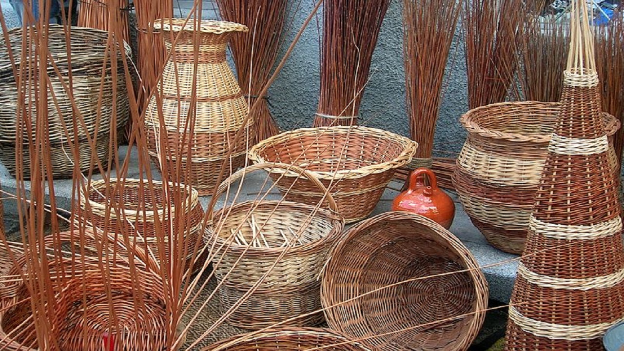 چادربافی و سبدبافی احیا می‌شود