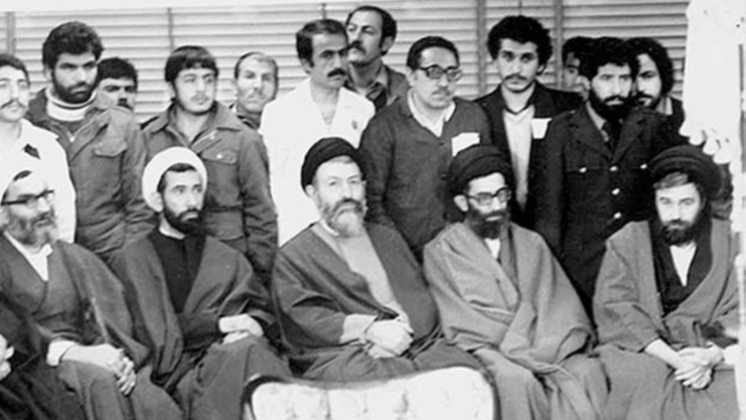 اندر حکایت جمع&zwnj;هایی که فقط دم انتخابات پیدا می&zwnj;شوند/ نقش احزاب سیاسی در کشورمان چیست؟