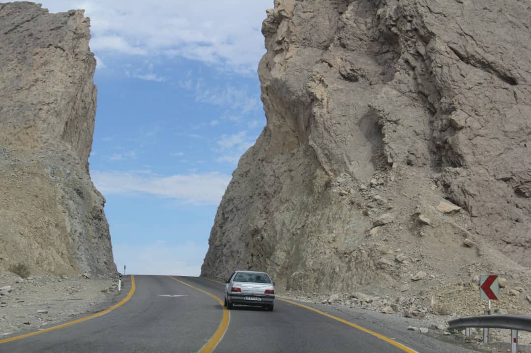 بازسازی جاده های سیستان و بلوچستان به روایت تصویر