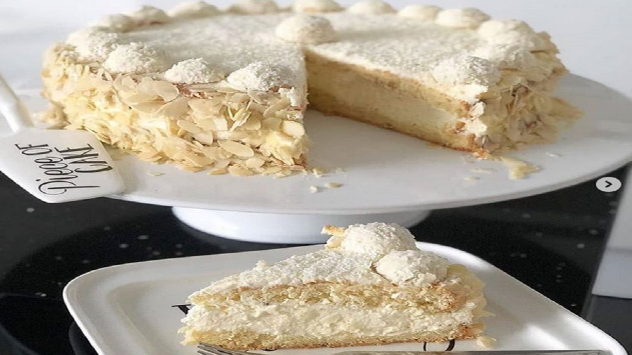 طرز تهیه کیک ساده خامه‌ای