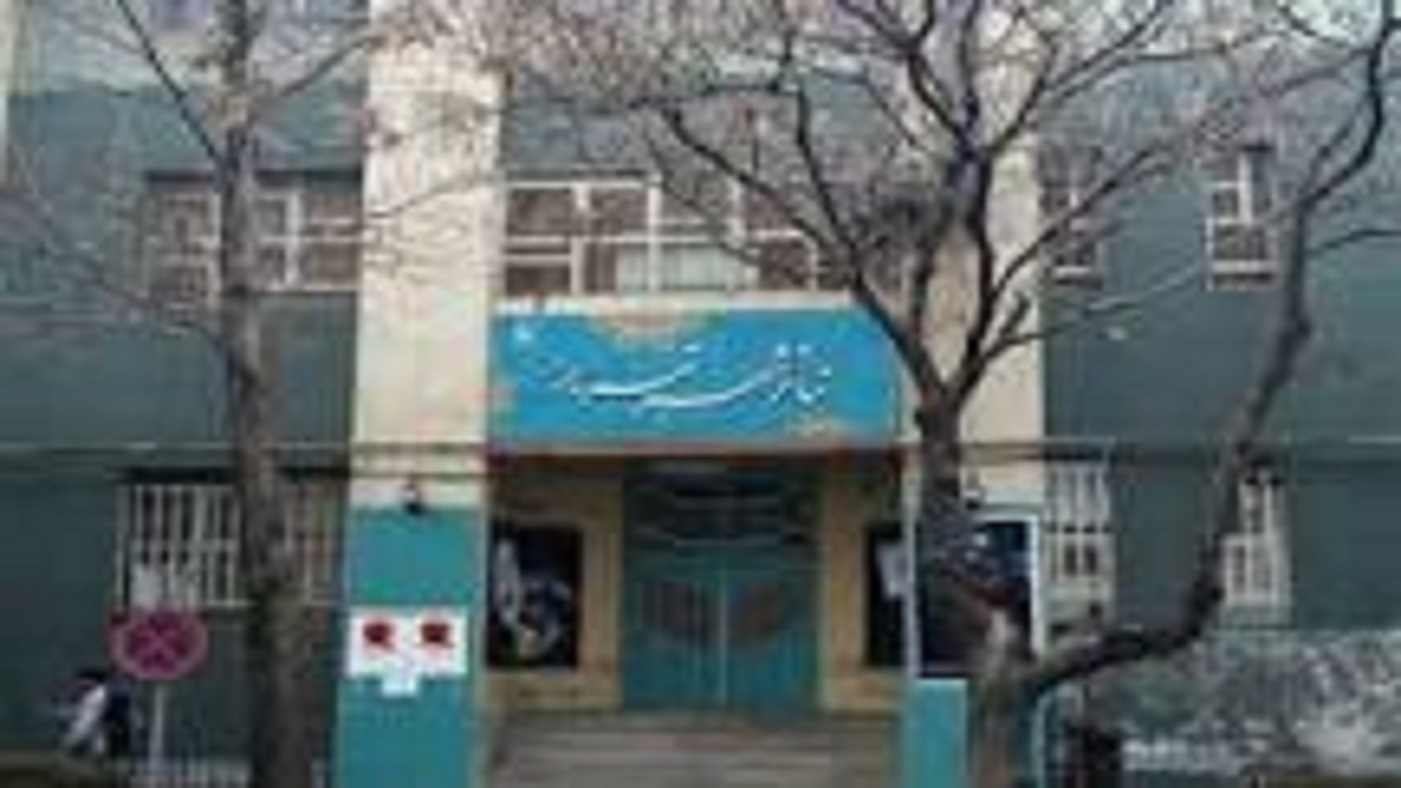 تئاتر شهر تبریز را با بنایی مدرن احیا کنید