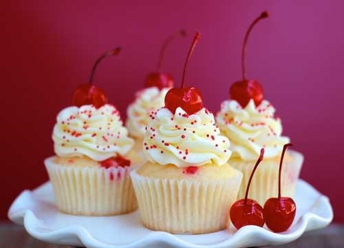 طرز تهیه کاپ کیک گیلاس شیک و لذیذ