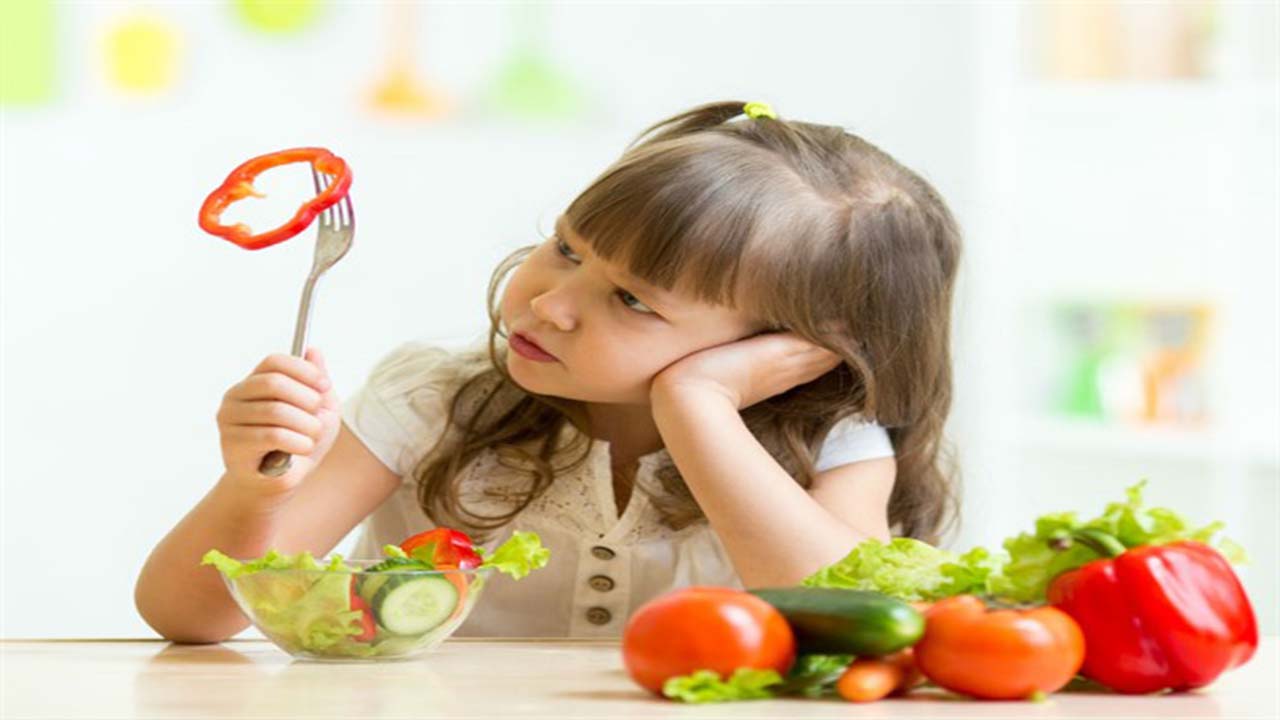 برای کاهش مشکل چاقی در کودکان چه کار کنیم؟