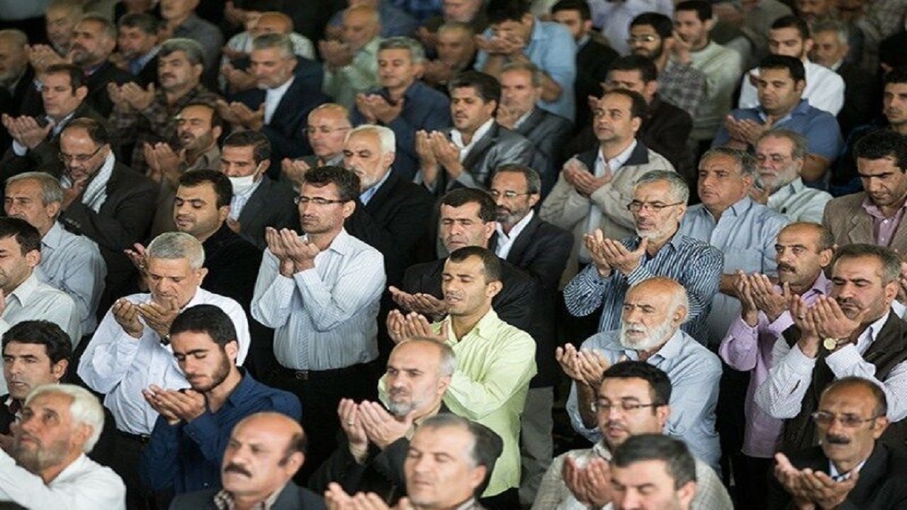 فردا، برپایی اولین نماز جمعه قزوین 