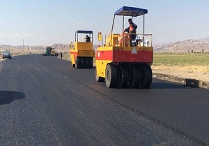 لکه گیری ۱۵ هزار مترمربع از محور‌های مواصلاتی شهرستان اردبیل