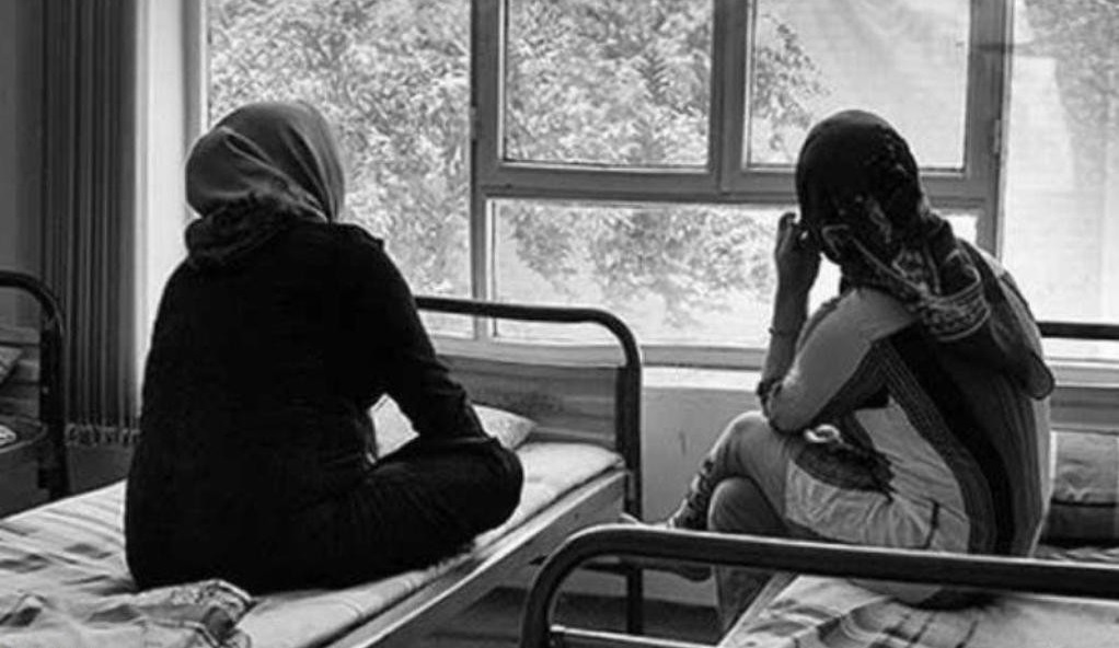 ناگفته&zwnj;های تلخ یک زن از ۲۵ سال اعتیادش/ شوهرم تو گوشم نزد تا مواد مصرف نکنم!