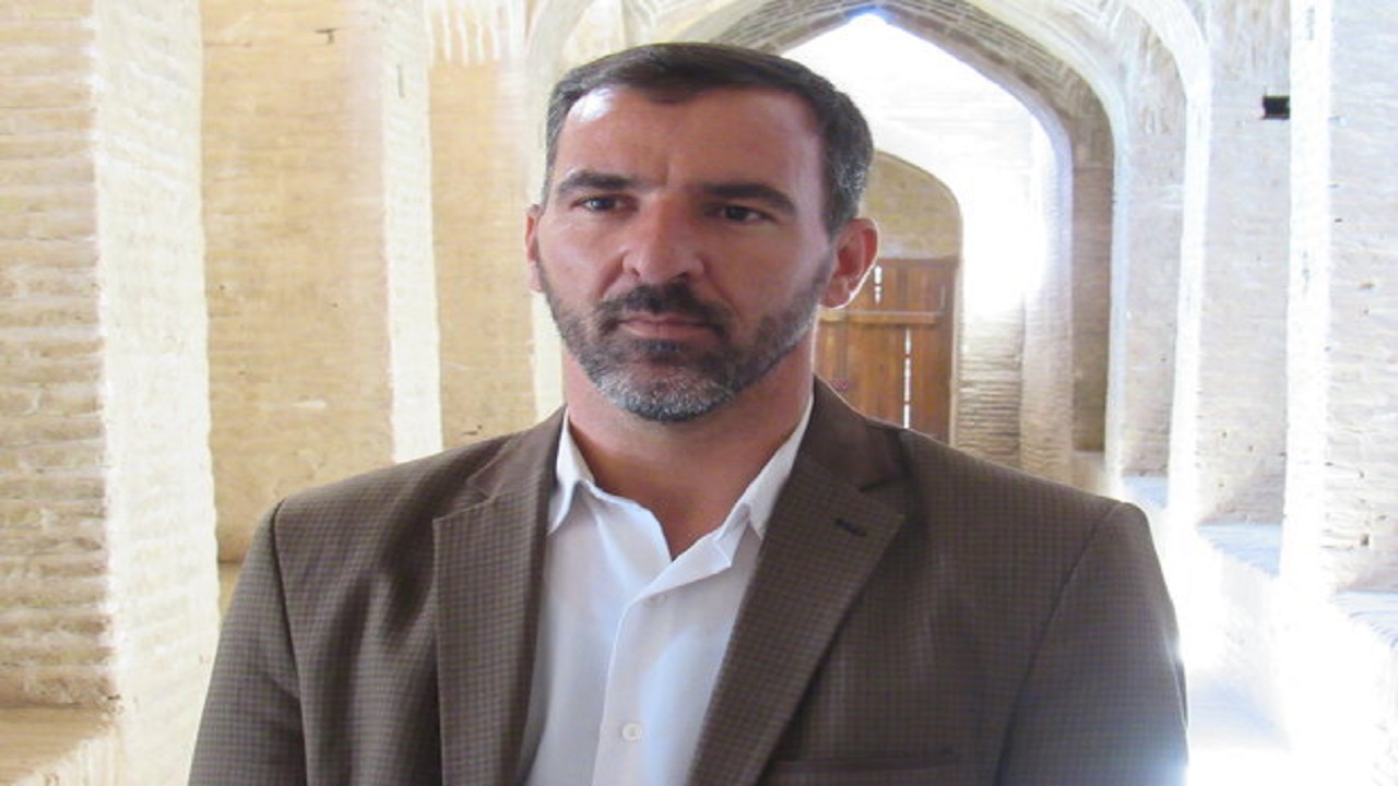 بسیاری از بناهای تاریخی شهرستان اردستان آسیب دیده است