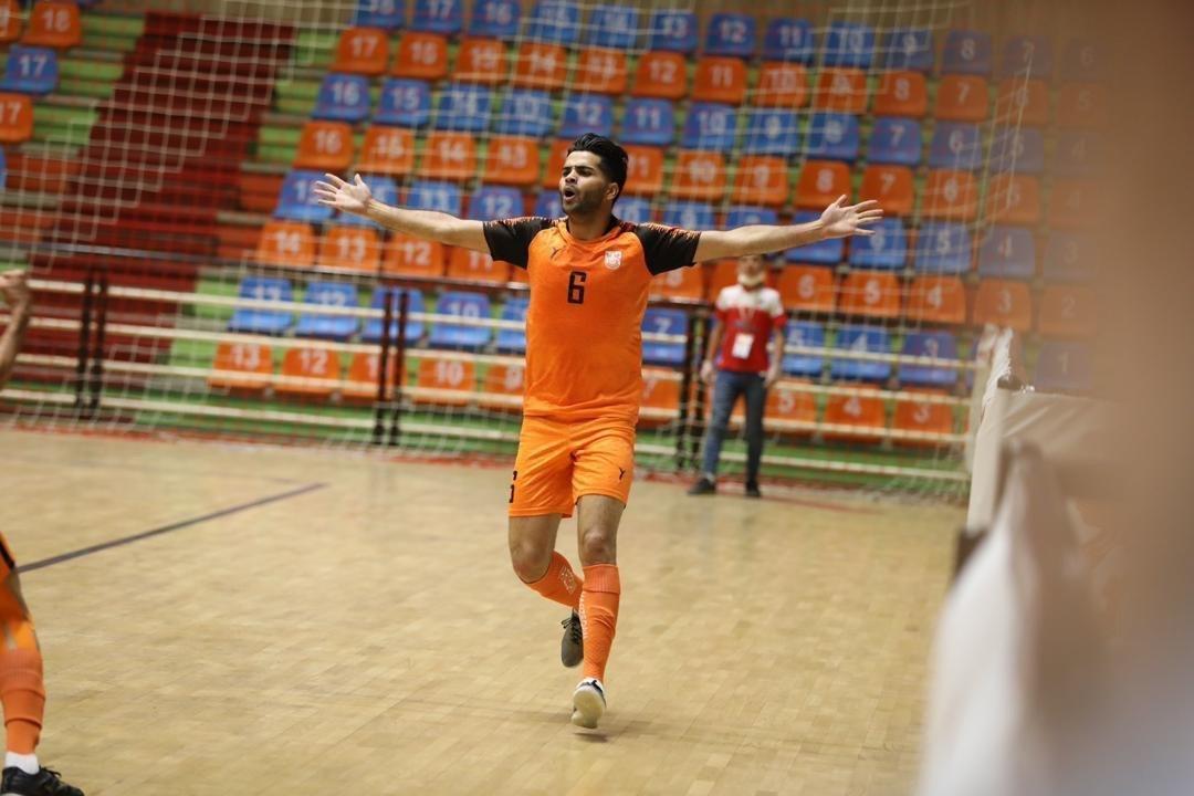 نام مس سونگون روی جام قهرمانی لیگ فوتسال حک شد
