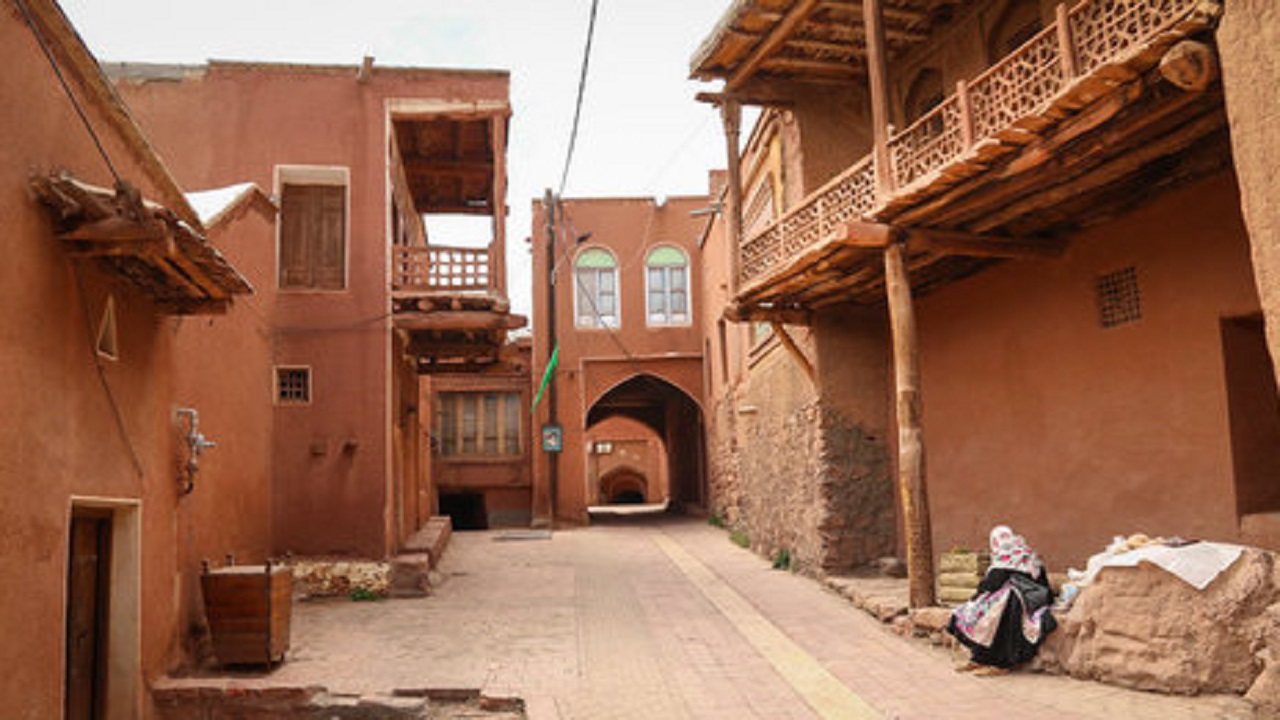 ضرروت حفظ سنت ها و آیین ها در ابیانه