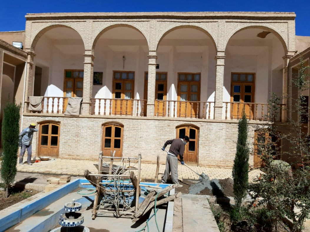 مرمت خانه افضلی اردکان