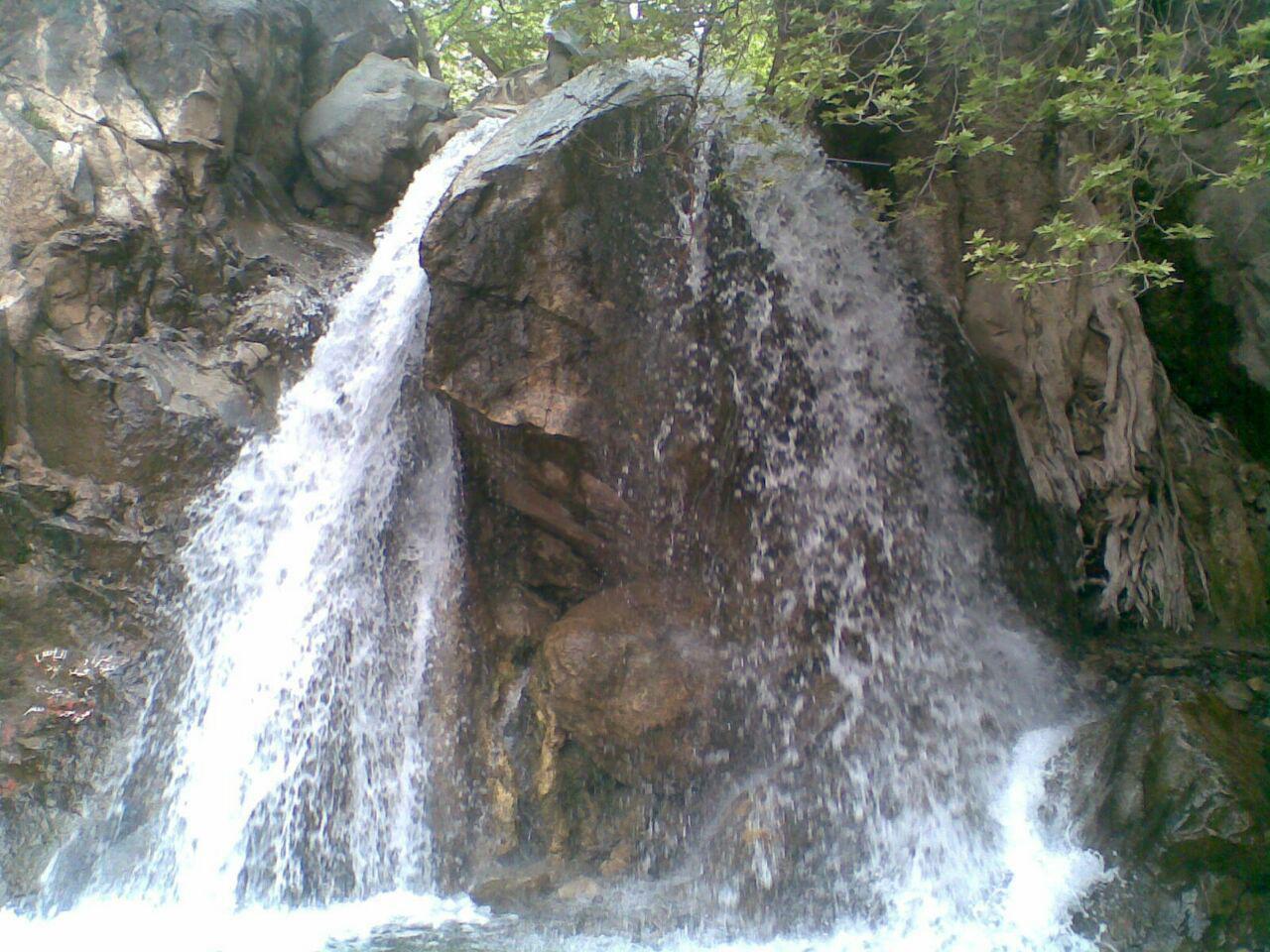 بهسازی چشمه‌های آب چهار روستای هلیلان
