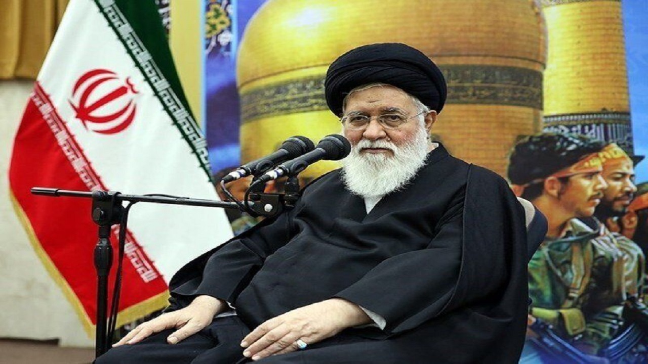 هفتم تیر ماهیت نفاق را برای ملت ایران روشن کرد