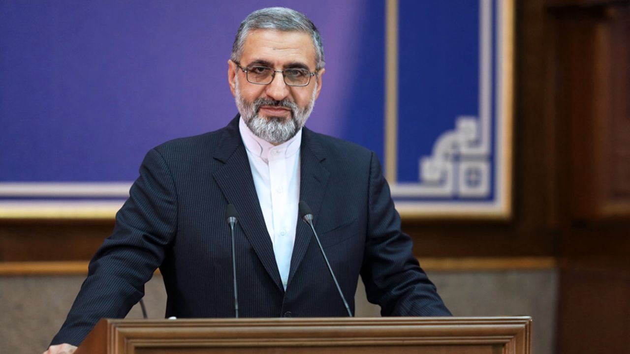 کشور‌های مدعی مبارزه با فساد پناهگاه متهمان فراری هستند/رومانی رسما فوت منصوری را تایید نکرده است