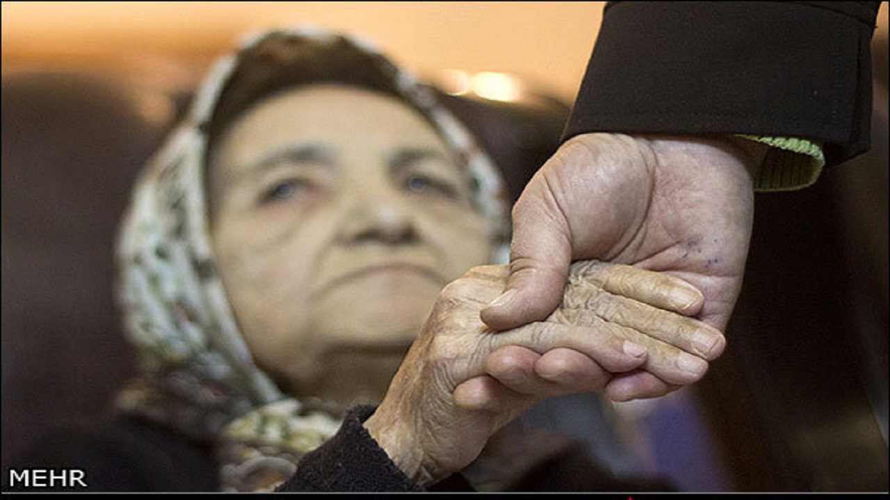 هورمون‌ها عامل شیوع بیشتر بیماری آلزایمر در زنان
