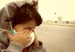 گرد و خاک آسمان خوزستان را فرا می‌گیرد