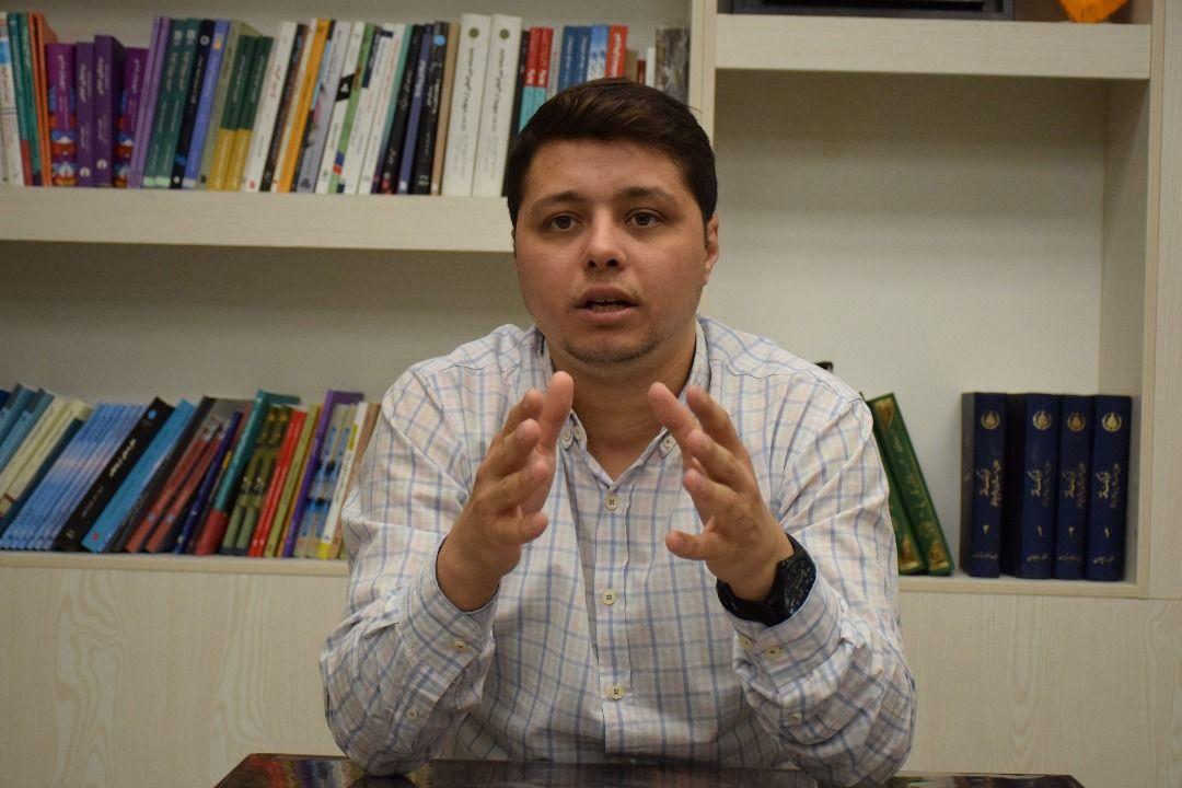 موسوی خوئینی‌ها به جای فرافکنی، پاسخگوی عملکرد خود باشد