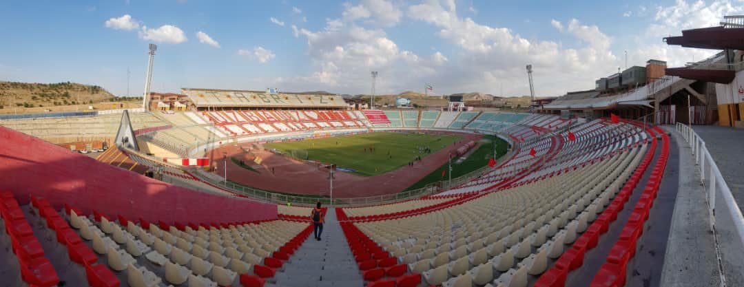 تصاویری از بازیکنان پرسپولیس و پیکان پیش از بازی