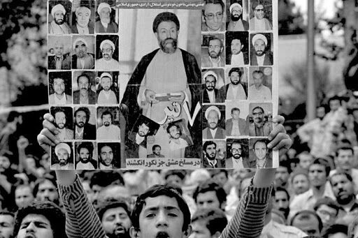 نمی‌دانید که در قاموس شهادت واژه وحشت نیست
