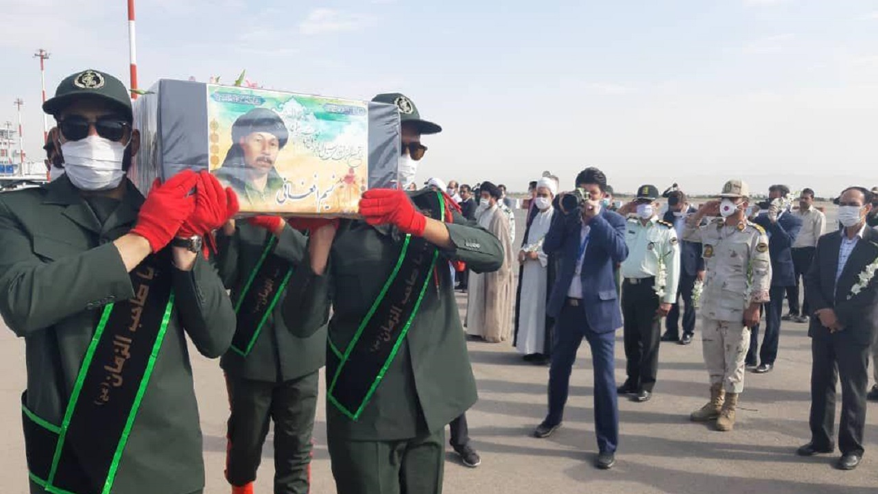 پیکر مطهر شهید "نسیم افغانی" وارد مشهد شد