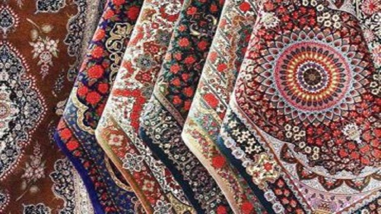 درآمد ۲ میلیارد ریالی بانوان قالیباف مددجوی خراسان جنوبی