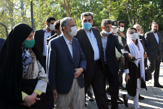 شیپور افتتاح برای پیاده راهی که هنوز ناقص است/ گذر شهریار برای معلولان مناسب سازی کامل نشده است