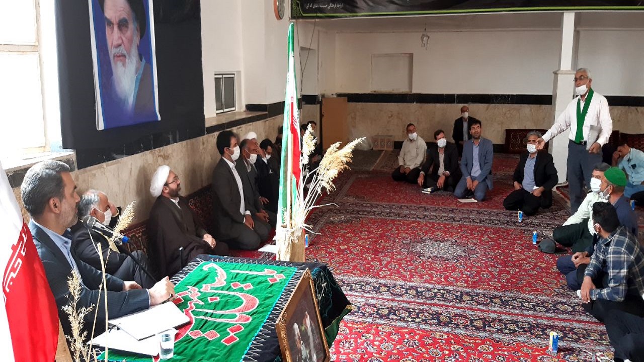 مشکل اقتصادی کشور نبود رویکرد انقلابی و مدیریت جهادی است