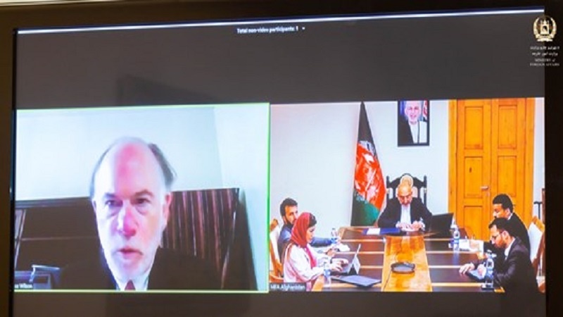 تاکید مقامات افغانستان و آمریکا بر آغاز فوری مذاکرات صلح