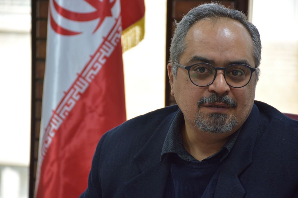قاچاق کتاب پدیده&zwnj;ای که با همکای افراد سودجو و چاپخانه دار&zwnj;ها رخ می&zwnj;دهد/ انتشار غیرقانونی کتاب&zwnj;های منتشرشده در پیش از انقلاب