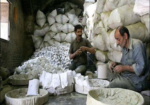 وقتی بازار جهانی با حنای یزد رنگ می‌گیرد