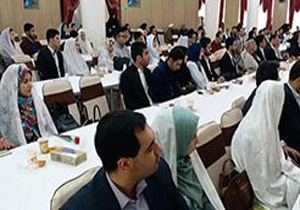 ۱۴ سری جهیزیه به نوعروسان در پلدختر اهدا شد