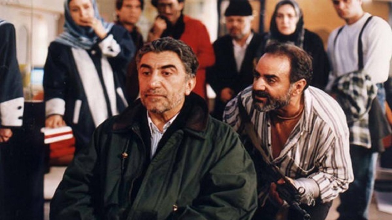 ۱۰ فیلم تاثیرگذار دفاع مقدس، از آژانس شیشه‌ای تا کانی مانگا و پرواز در شب