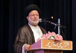 تعرض جنگنده‌های آمریکایی به هواپیمای مسافربری نشانه ضعف دشمنان است