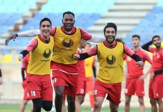 غایبان پرسپولیس مقابل نساجی مازندران