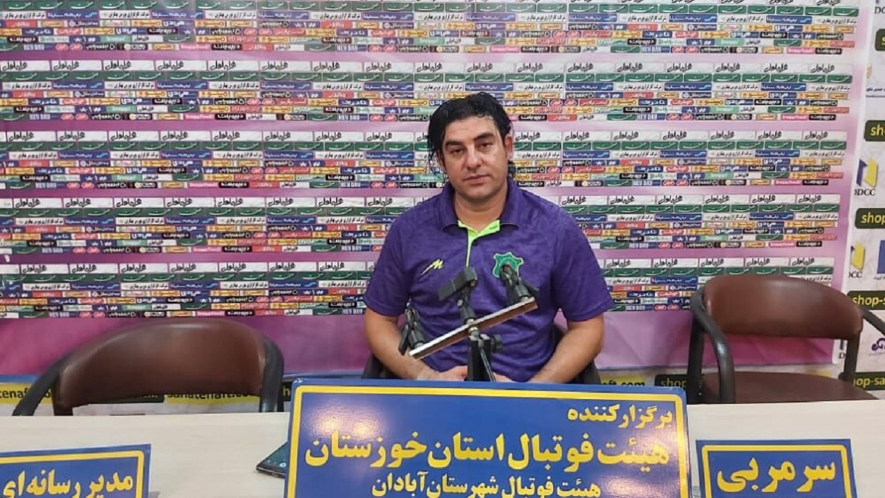 ترخیص سرمربی تیم فوتبال صنعت نفت آبادان از بیمارستان