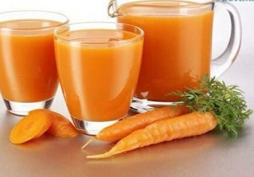 چگونگی علاقه&zwnj;مند کردن کودکان به شیر/علی بیگی