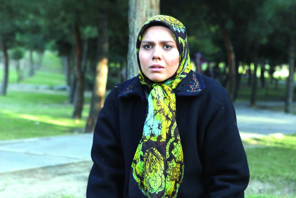 نقش فریبا بر مبنای مستندات و شخصیت&zwnj;های گوناگونی دهه ۶۰ شکل گرفت/ صبوری را ترجیح می&zwnj;دهم تا اینکه هر جایی باشم/مردم شیرین&zwnj;ترین دستمزد هرکاری هستند