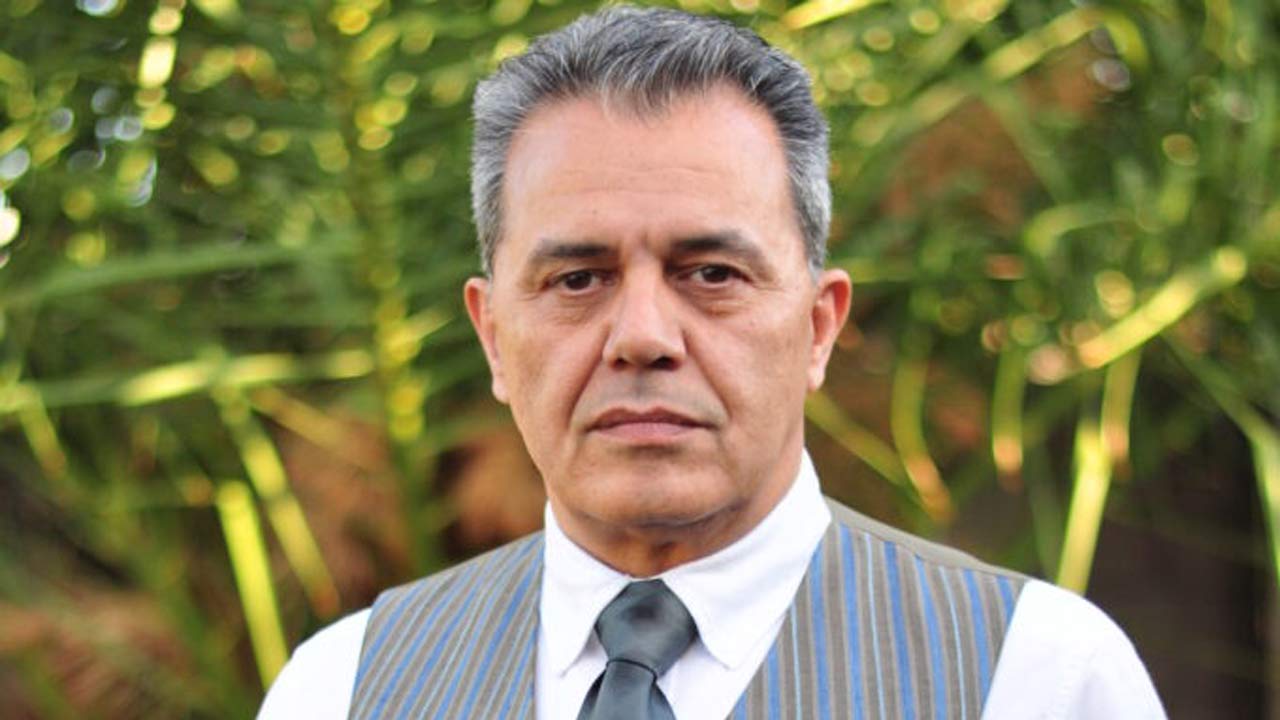 جمشید شارمهد