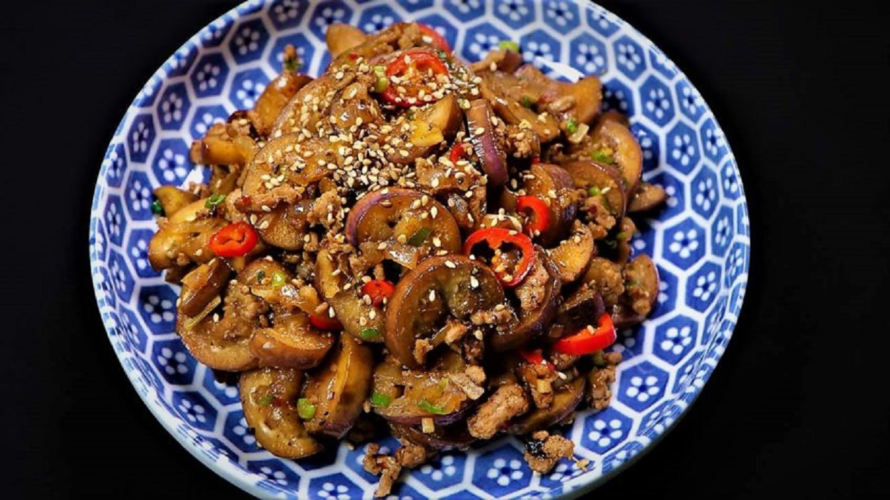 آموزش آشپزی؛ از کاپ کیک گلاب با تم عید قربان تا سیب زمینی با ادویه مخصوص به سبک هندی + تصاویر