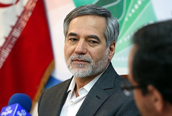 دست دراز کردن به سمت آمریکا نهایت بی عقلی است