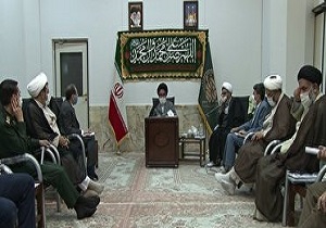 محرم امسال هر خانه یک حسینیه شود