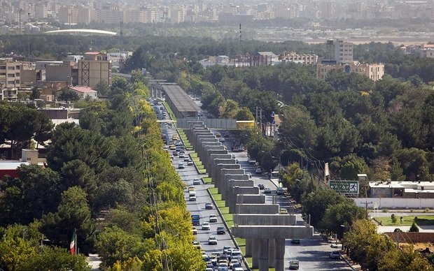 شهرداری‌ها باید به دنبال اجرای طرح‌های توسعه آفرین باشند