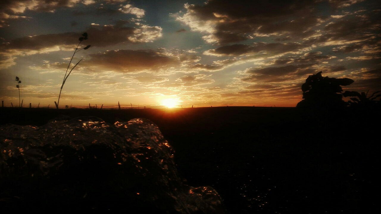 غروب زیبای خورشید در روستای «نخودآباد» + تصاویر