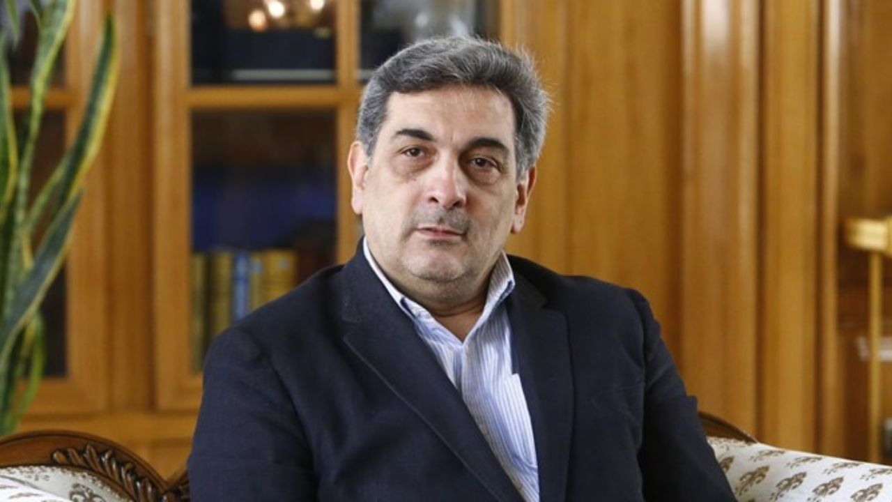 حضور شهردار تهران در هیأت دولت به نمایندگی از ۵۰ میلیون نفر است