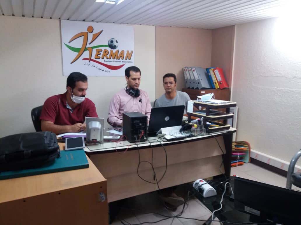 حضور کرمانی‌ها در وبینار توجیهی داوران فوتبال ساحلی ایران